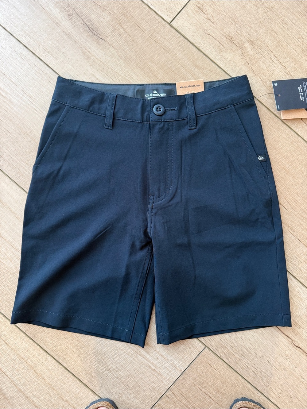 Quiksilver Boy’s Black Amphibian Shorts Size 24/8
